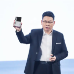 华为新折叠屏手机：为何风评两极分化